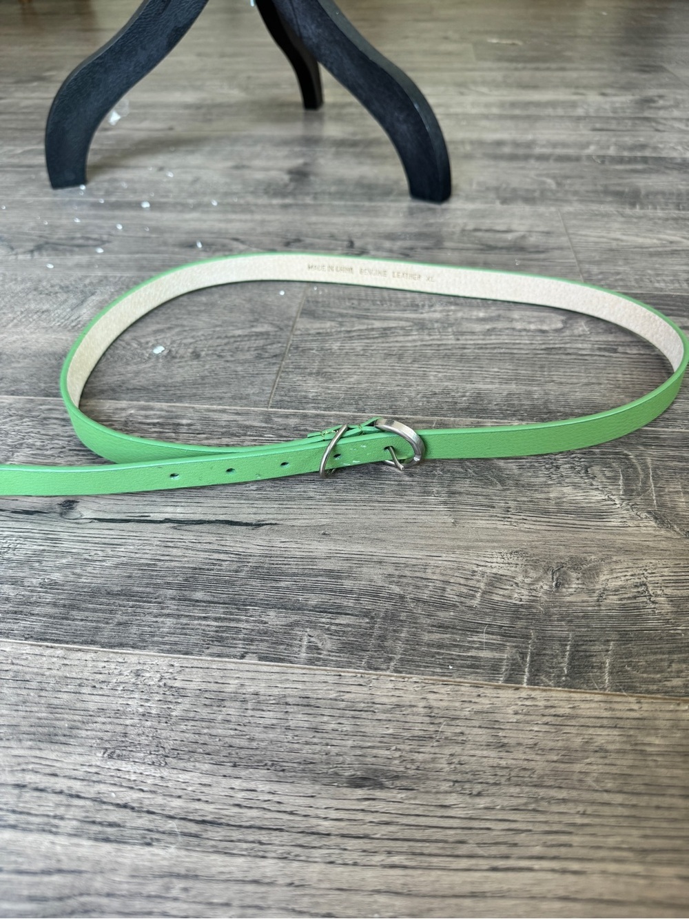 Green Leather Women's Skinny Belt - Slim Fashion Waist Belt